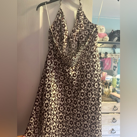 garage dress - Picture 2 of 3